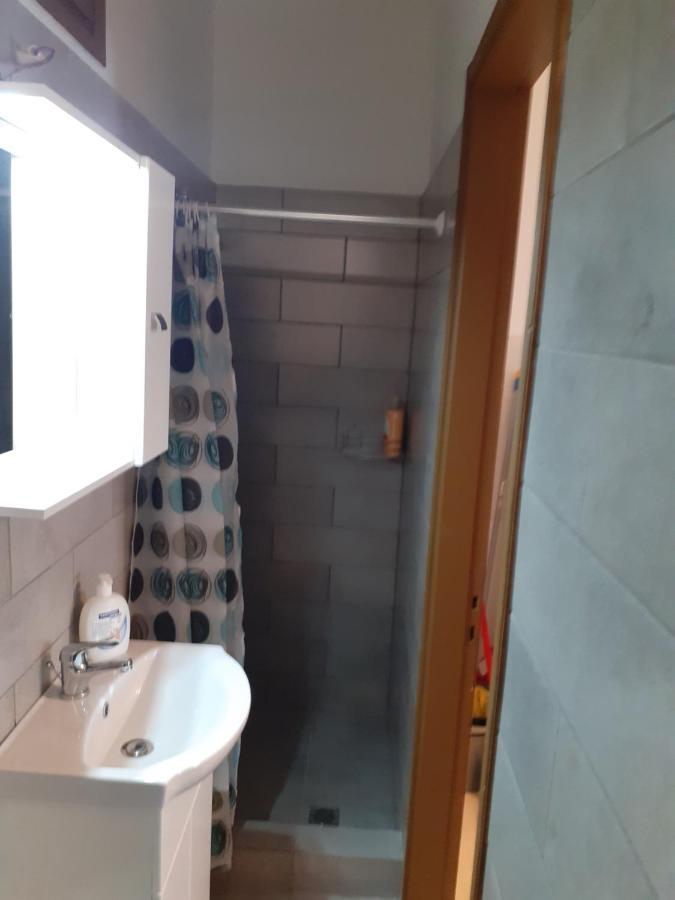 Alex Central City Accommodation Lávrion Zewnętrze zdjęcie
