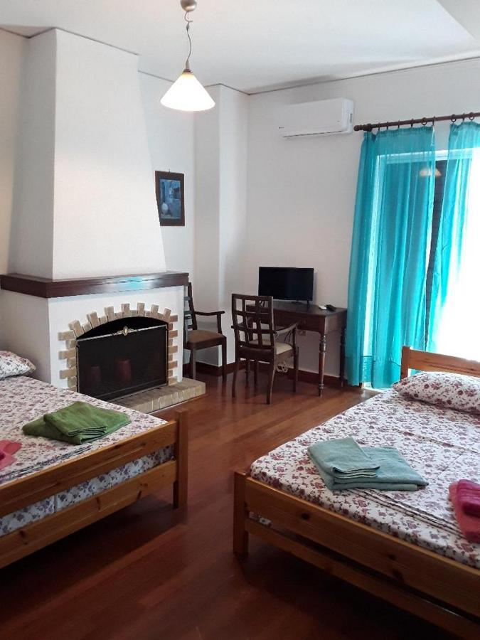 Alex Central City Accommodation Lávrion Zewnętrze zdjęcie